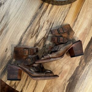 Vintage Freebird Quail Heel